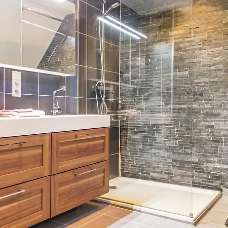 Ferienhaus Haustierfreundliches Haus Mit 3 *
