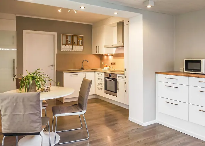 3 Bedroom Pet Friendly In * Bredene