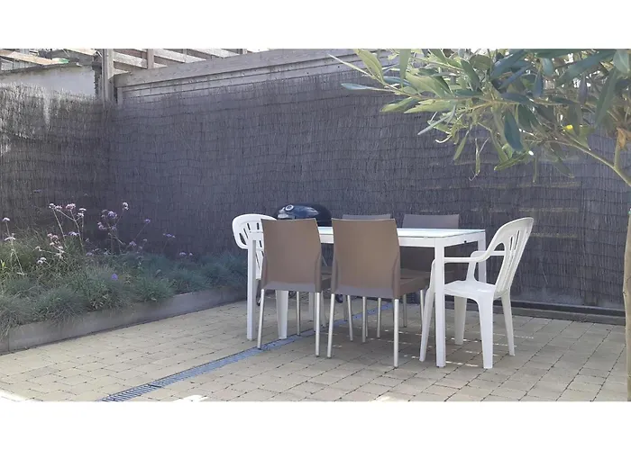 Dom wakacyjny 3 Bedroom Pet Friendly In Bredene