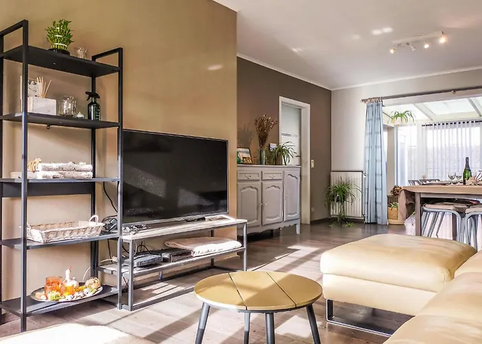 3 Bedroom Pet Friendly In